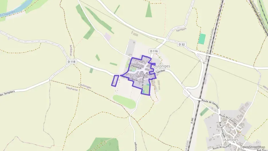 Maison 160 m² cinq pièces à vendre à Coulonges