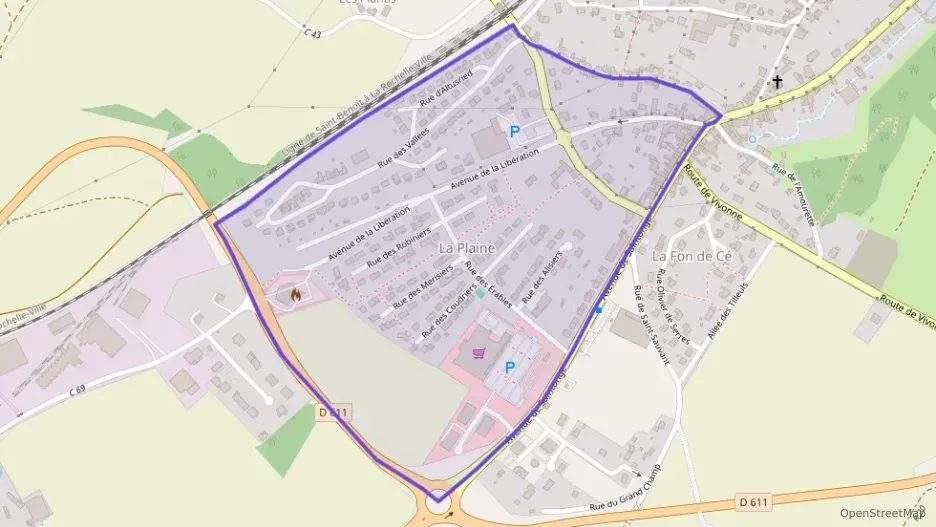 Maison 93 m² quatre pièces à vendre à Lusignan