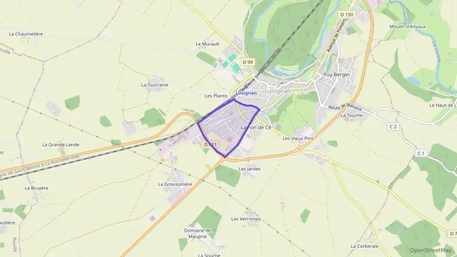 Maison 101 m² quatre pièces à vendre à Lusignan