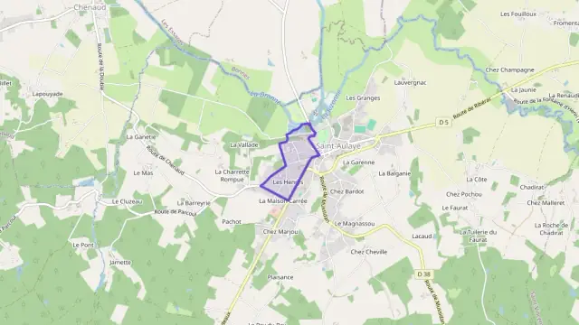 Maison 210 m² quatre pièces à vendre à Saint-Aulaye-Puymangou