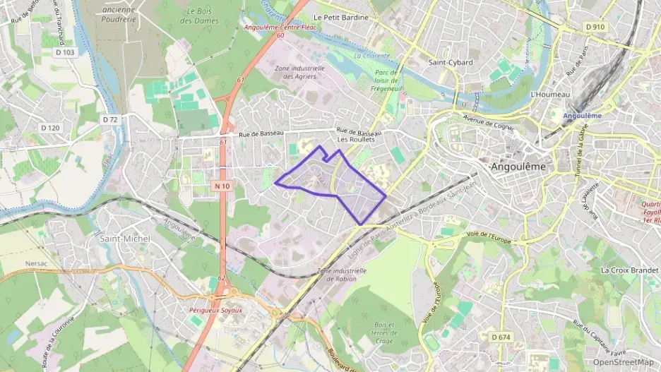 Maison 68 m² trois pièces à vendre à Angoulême Maison 68 m² trois pièces à vendre à Angoulême