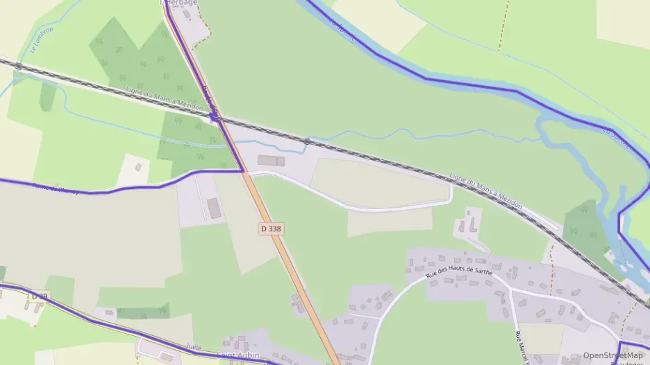 Maison 91 m² cinq pièces à vendre à Juillé Maison 91 m² cinq pièces à vendre à Juillé