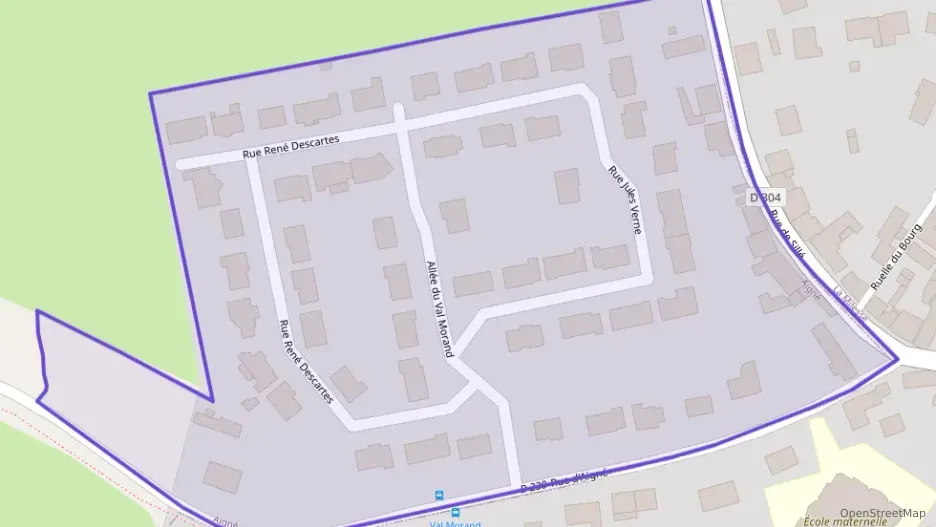 Maison 130 m² cinq pièces à vendre à Aigné Maison 130 m² cinq pièces à vendre à Aigné