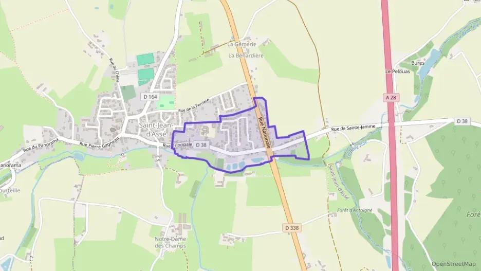 Maison 83 m² quatre pièces à vendre à Saint-Jean-d`Assé