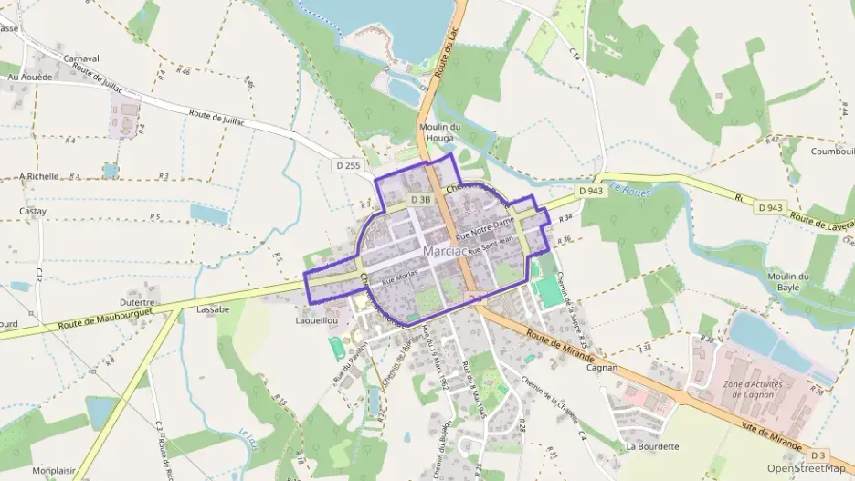 Maison 186 m² sept pièces à vendre à Marciac Maison 186 m² sept pièces à vendre à Marciac