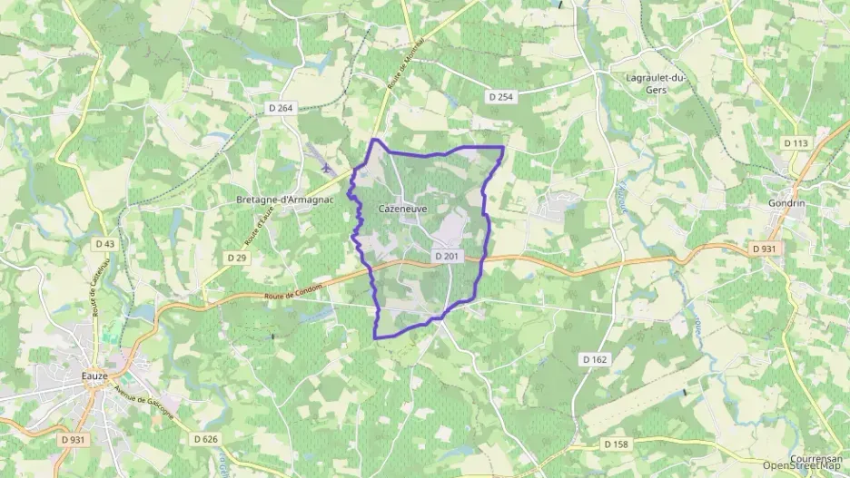 Maison 110 m² quatre pièces à vendre à Cazeneuve Maison 110 m² quatre pièces à vendre à Cazeneuve