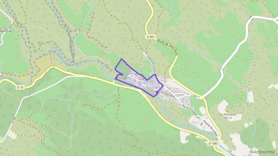 Maison 117 m² quatre pièces à vendre à La Caunette Maison 117 m² quatre pièces à vendre à La Caunette