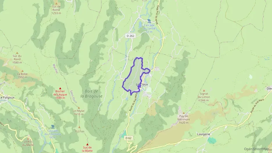 Maison 74 m² quatre pièces à vendre à Le Claux Maison 74 m² quatre pièces à vendre à Le Claux