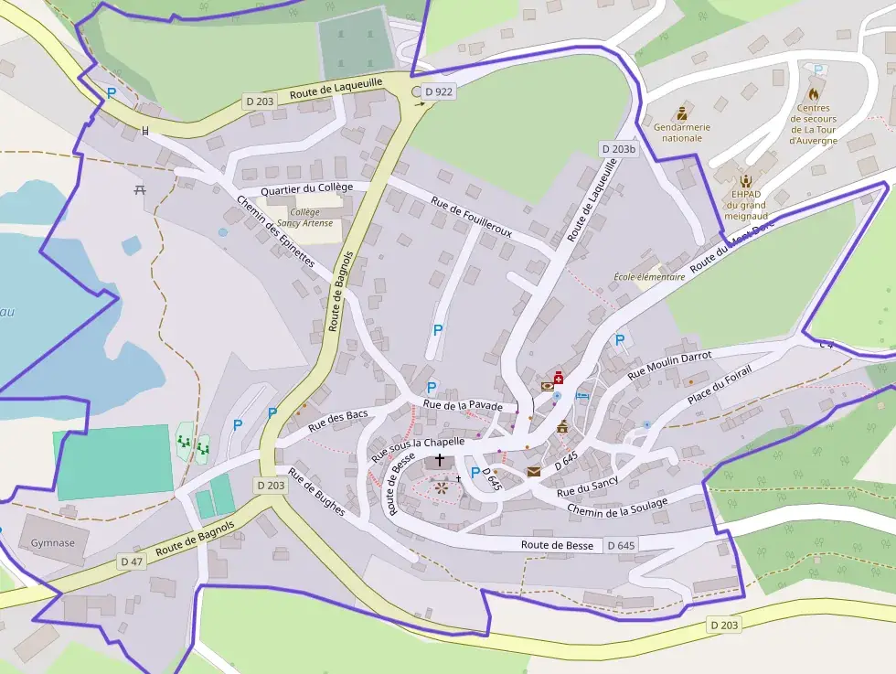 Maison 80 m² quatre pièces à vendre à La Tour-d`Auvergne