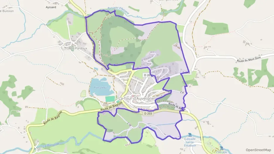 Maison 118 m² cinq pièces à vendre à La Tour-d`Auvergne