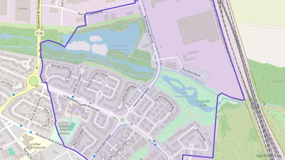 Maison 114 m² cinq pièces à vendre à Lieusaint Maison 114 m² cinq pièces à vendre à Lieusaint