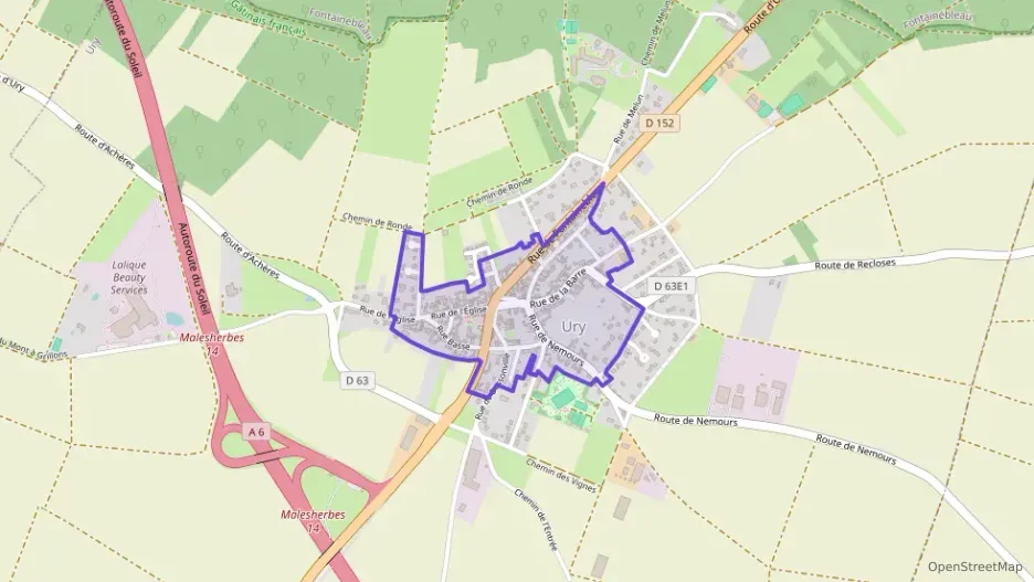 Maison 100 m² trois pièces à vendre à Ury Maison 100 m² trois pièces à vendre à Ury