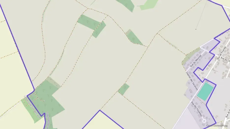 Maison 101 m² quatre pièces à vendre à Le Plessier-Rozainvillers Maison 101 m² quatre pièces à vendre à Le Plessier-Rozainvillers