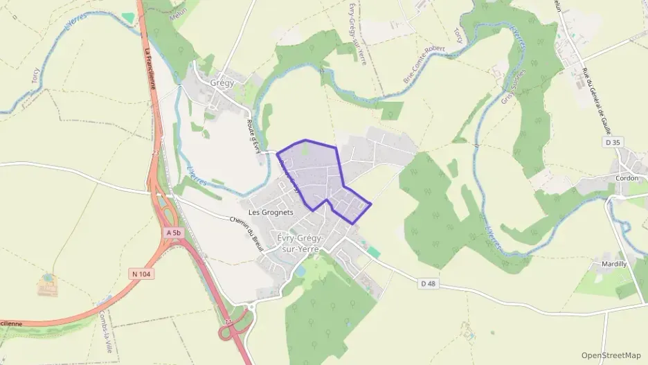 Maison 170 m² cinq pièces à vendre à Évry-Grégy-sur-Yerre Maison 170 m² cinq pièces à vendre à Évry-Grégy-sur-Yerre