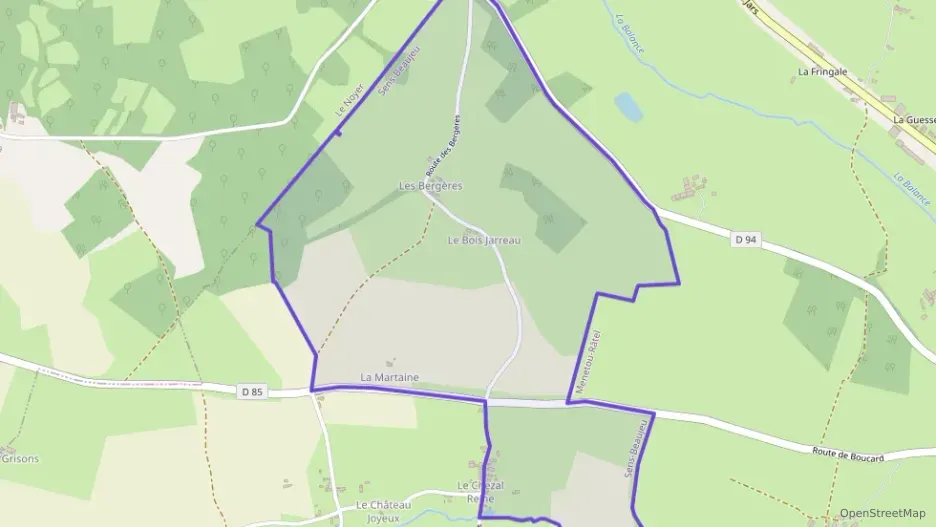 Maison 84 m² trois pièces à vendre à Sens-Beaujeu Maison 84 m² trois pièces à vendre à Sens-Beaujeu