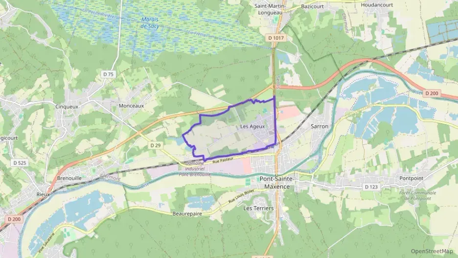 Maison 114 m² six pièces à vendre à Les Ageux