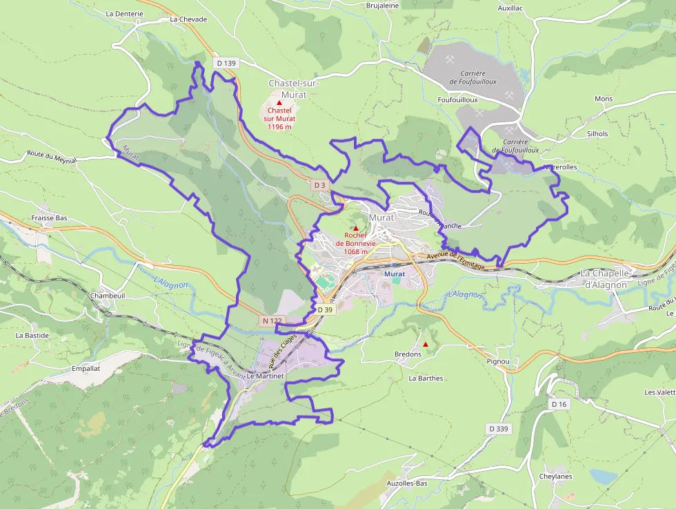 Maison 158 m² quatre pièces à vendre à Murat