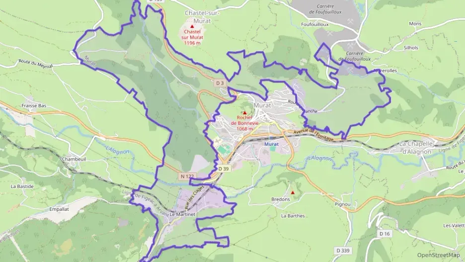 Maison 158 m² quatre pièces à vendre à Murat