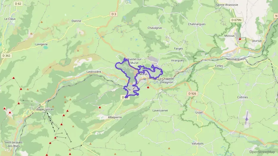 Maison 158 m² quatre pièces à vendre à Murat