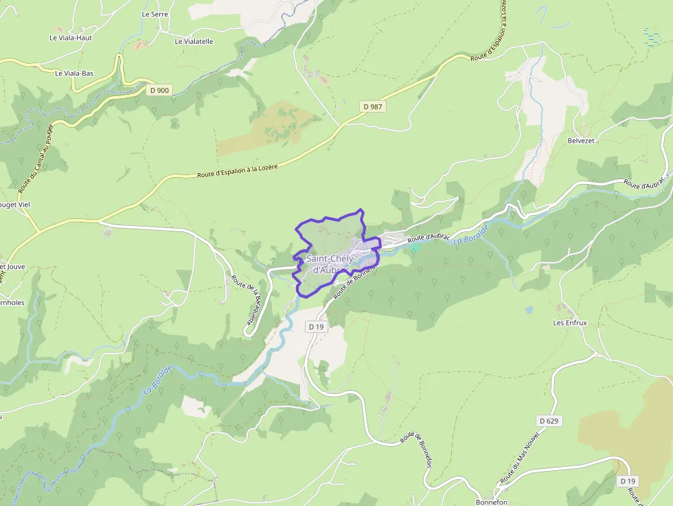 Maison 122 m² trois pièces à vendre à Saint-Chély-d`Aubrac