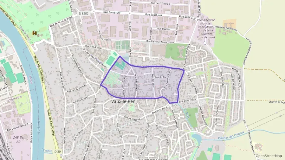 Maison 70 m² trois pièces à vendre à Vaux-le-Pénil