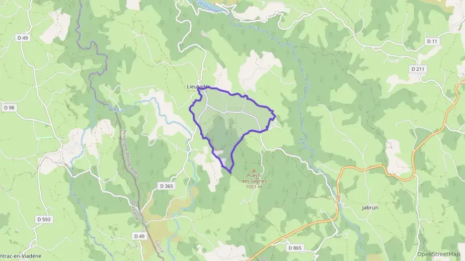 Maison 104 m² trois pièces à vendre à Lieutadès Maison 104 m² trois pièces à vendre à Lieutadès