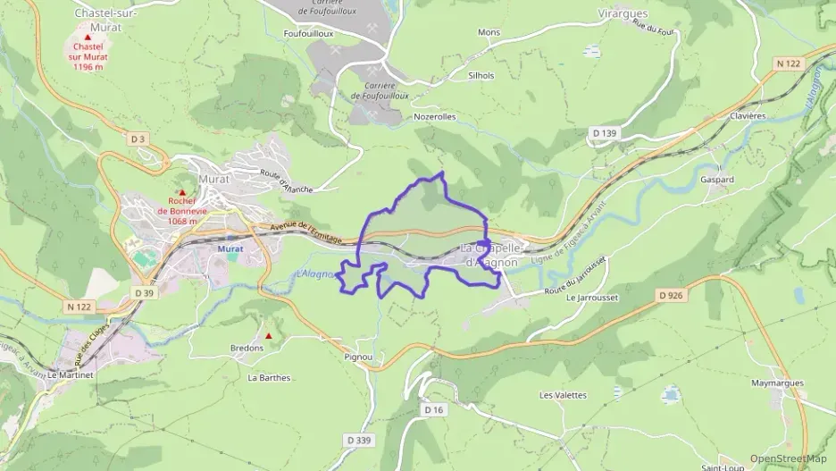 Maison 117 m² cinq pièces à vendre à La Chapelle-d`Alagnon Maison 117 m² cinq pièces à vendre à La Chapelle-d`Alagnon