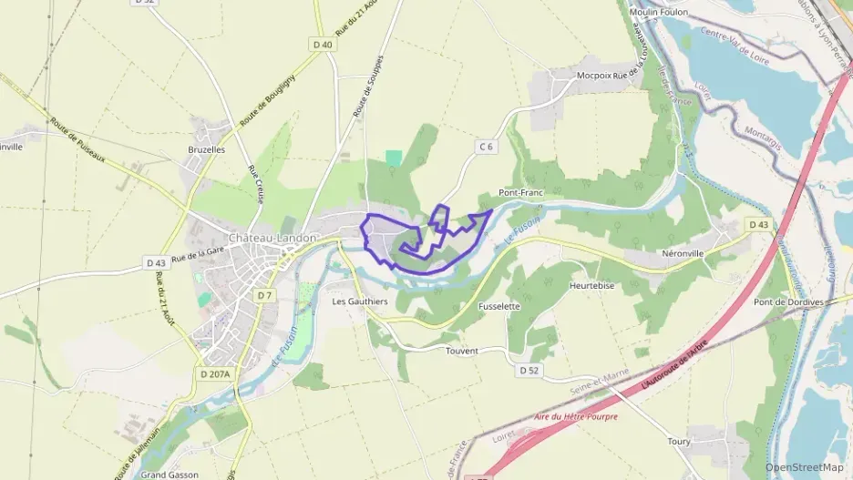 Maison 114 m² cinq pièces à vendre à Château-Landon Maison 114 m² cinq pièces à vendre à Château-Landon