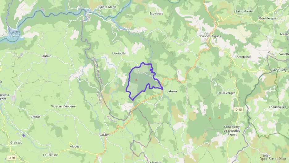 Maison 129 m² quatre pièces à vendre à Lieutadès Maison 129 m² quatre pièces à vendre à Lieutadès