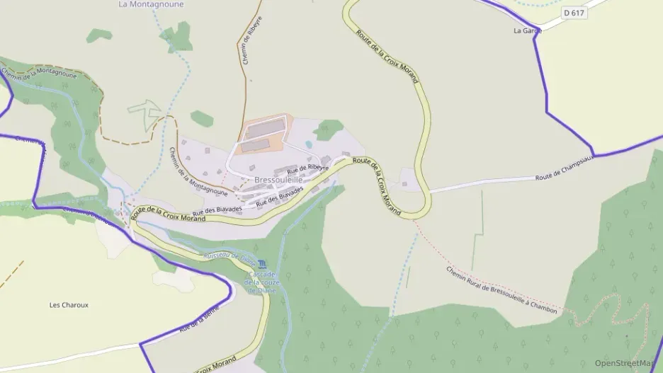 Maison 75 m² trois pièces à vendre à Chambon-sur-Lac Maison 75 m² trois pièces à vendre à Chambon-sur-Lac