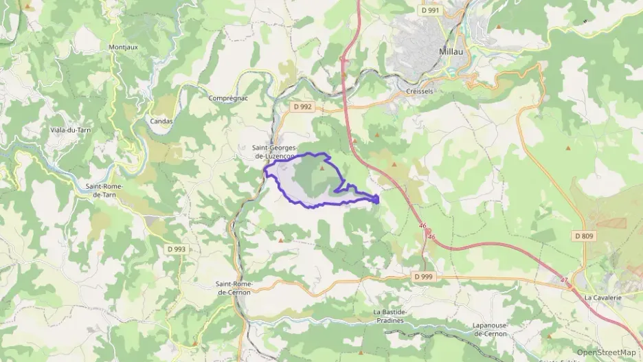 Maison 90 m² quatre pièces à vendre à Saint-Georges-de-Luzençon