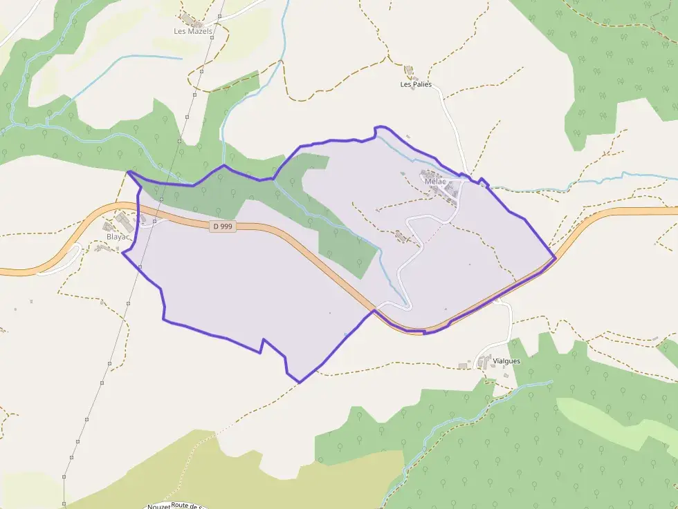 Maison 110 m² quatre pièces à vendre à Saint-Rome-de-Cernon