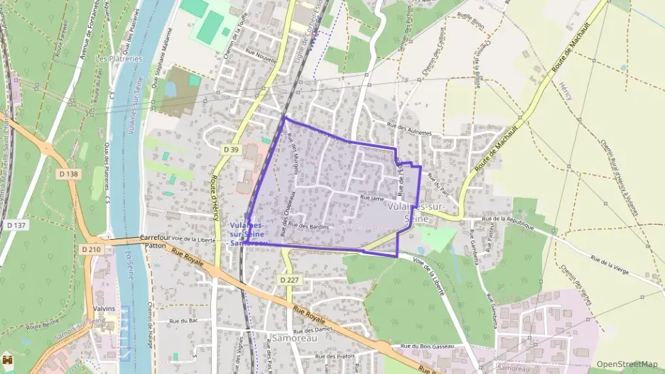 Maison 140 m² quatre pièces à vendre à Vulaines-sur-Seine Maison 140 m² quatre pièces à vendre à Vulaines-sur-Seine