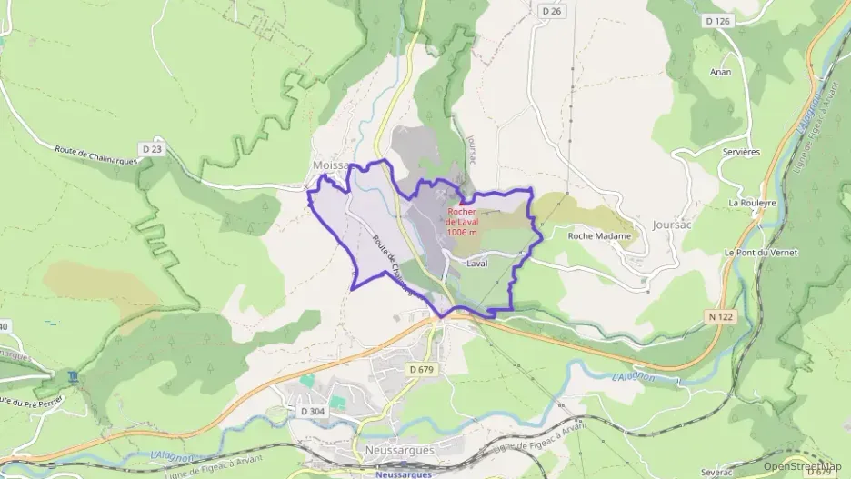 Maison 172 m² six pièces à vendre à Neussargues en Pinatelle Maison 172 m² six pièces à vendre à Neussargues en Pinatelle