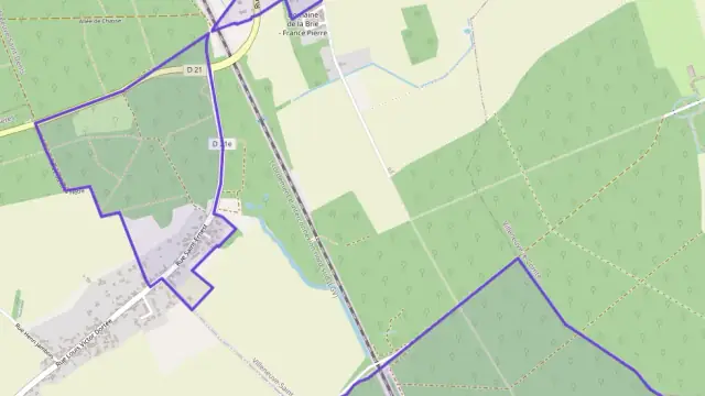 Maison 142 m² quatre pièces à vendre à Villeneuve-Saint-Denis