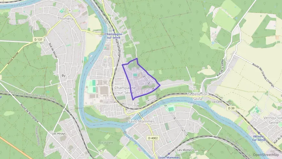 Maison 95 m² cinq pièces à vendre à Champagne-sur-Seine