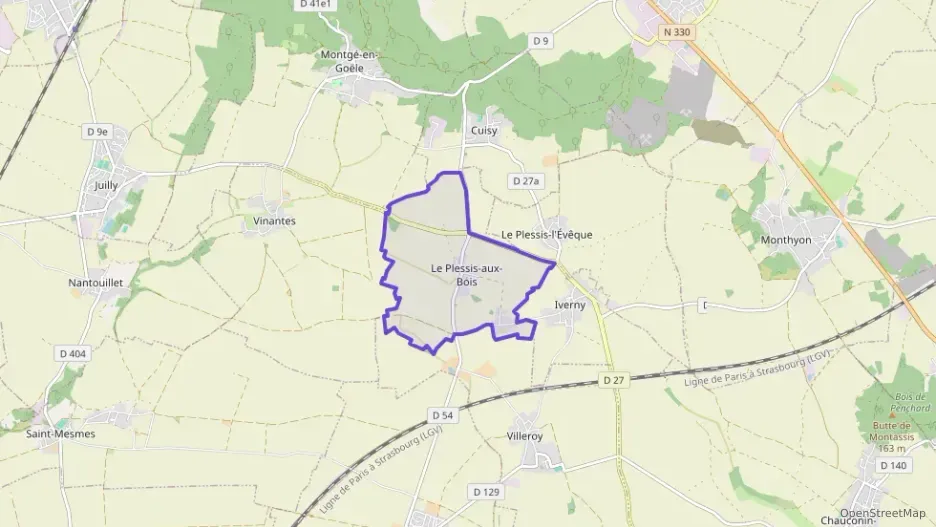 Maison 185 m² six pièces à vendre à Le Plessis-aux-Bois