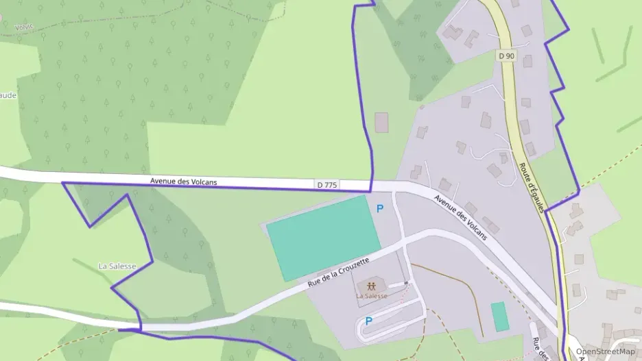 Maison 95 m² cinq pièces à vendre à Chanat-la-Mouteyre Maison 95 m² cinq pièces à vendre à Chanat-la-Mouteyre