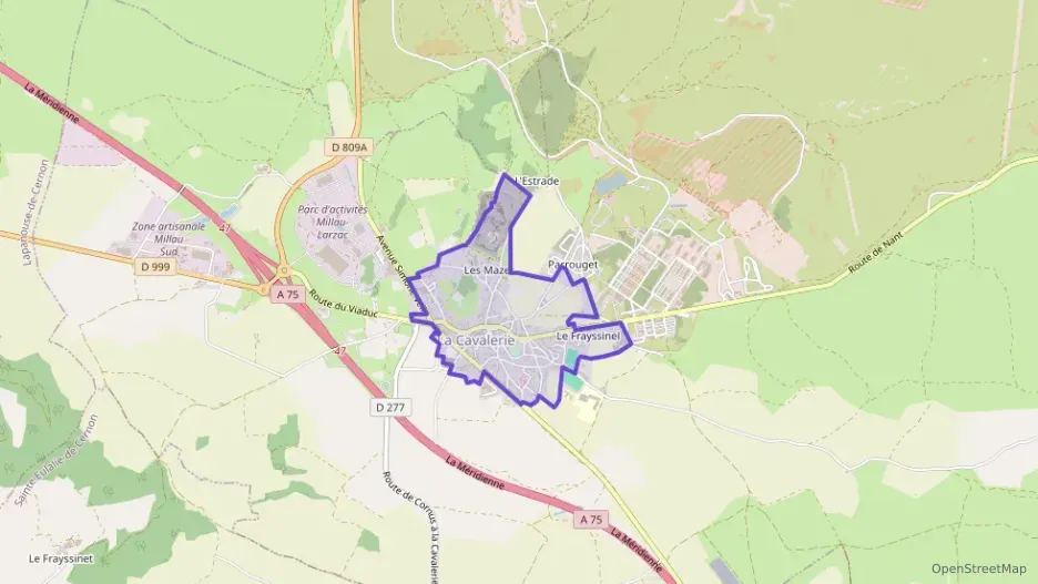 Maison 90 m² quatre pièces à vendre à La Cavalerie