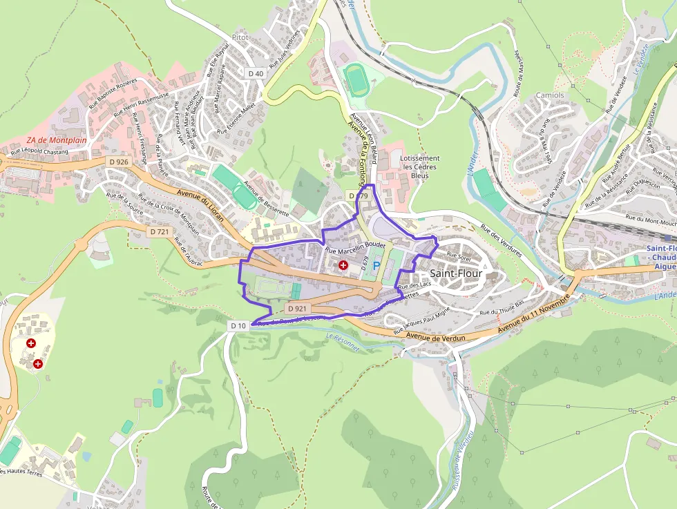 Maison 128 m² quatre pièces à vendre à Saint-Flour