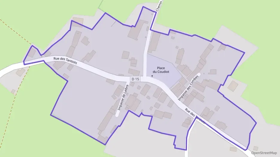 Maison 95 m² cinq pièces à vendre à Marcillat Maison 95 m² cinq pièces à vendre à Marcillat