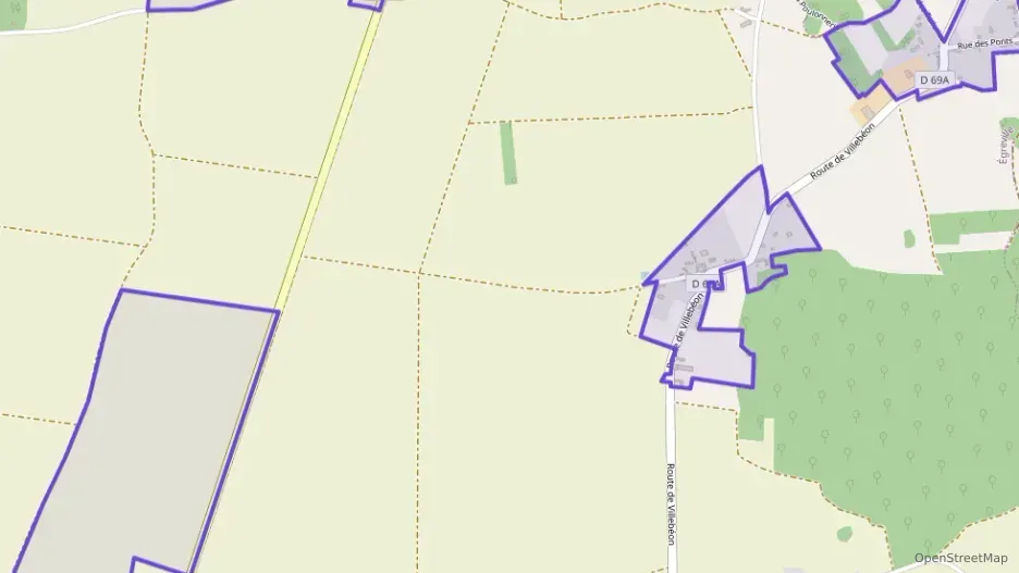 Maison 82 m² quatre pièces à vendre à Égreville Maison 82 m² quatre pièces à vendre à Égreville