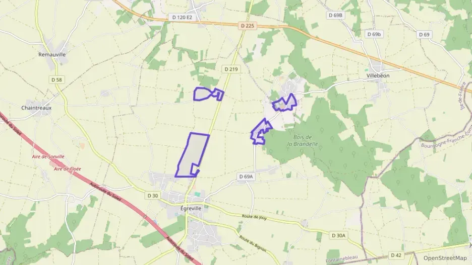 Maison 82 m² quatre pièces à vendre à Égreville Maison 82 m² quatre pièces à vendre à Égreville