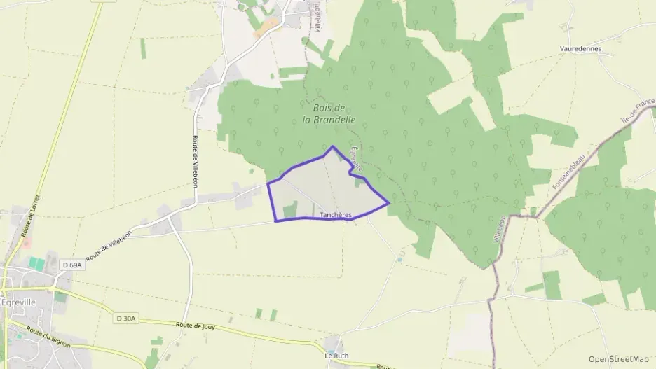 Maison 132 m² cinq pièces à vendre à Égreville Maison 132 m² cinq pièces à vendre à Égreville