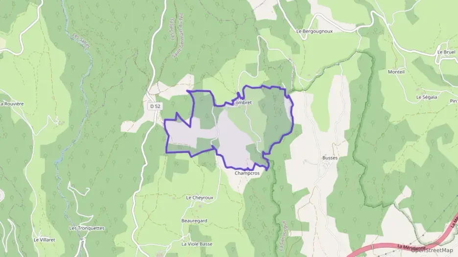 Maison 120 m² six pièces à vendre à Saint-Germain-du-Teil Maison 120 m² six pièces à vendre à Saint-Germain-du-Teil