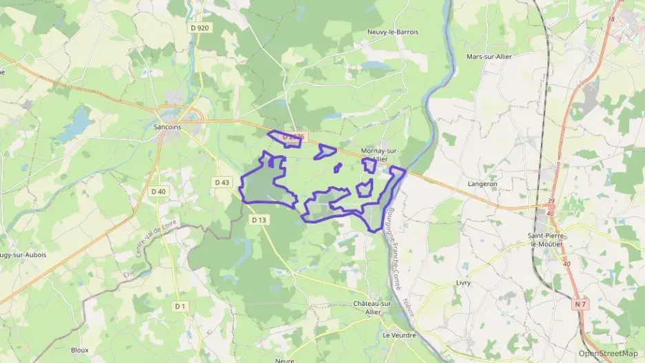 Maison 91 m² cinq pièces à vendre à Mornay-sur-Allier Maison 91 m² cinq pièces à vendre à Mornay-sur-Allier