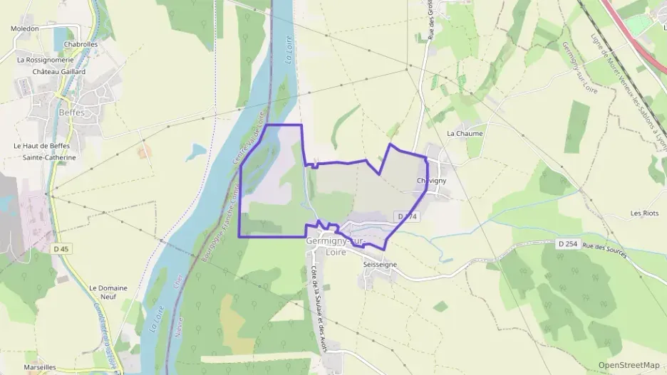 Maison 100 m² quatre pièces à vendre à Germigny-sur-Loire