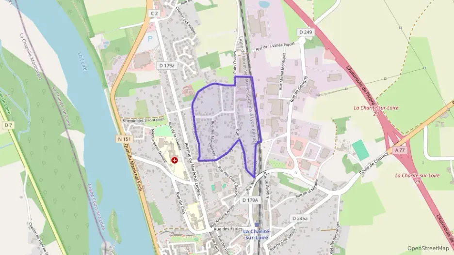 Maison 80 m² cinq pièces à vendre à La Charité-sur-Loire Maison 80 m² cinq pièces à vendre à La Charité-sur-Loire