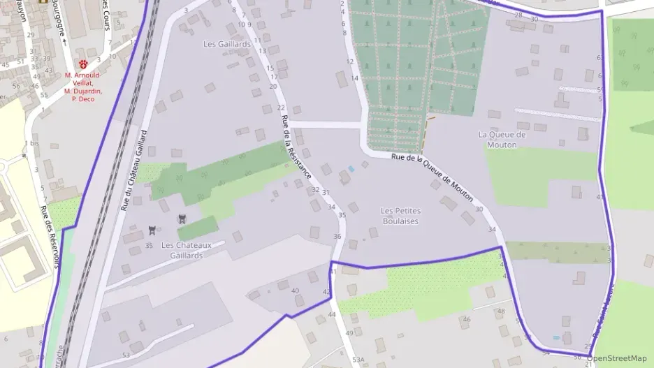 Maison 130 m² quatre pièces à vendre à La Charité-sur-Loire Maison 130 m² quatre pièces à vendre à La Charité-sur-Loire