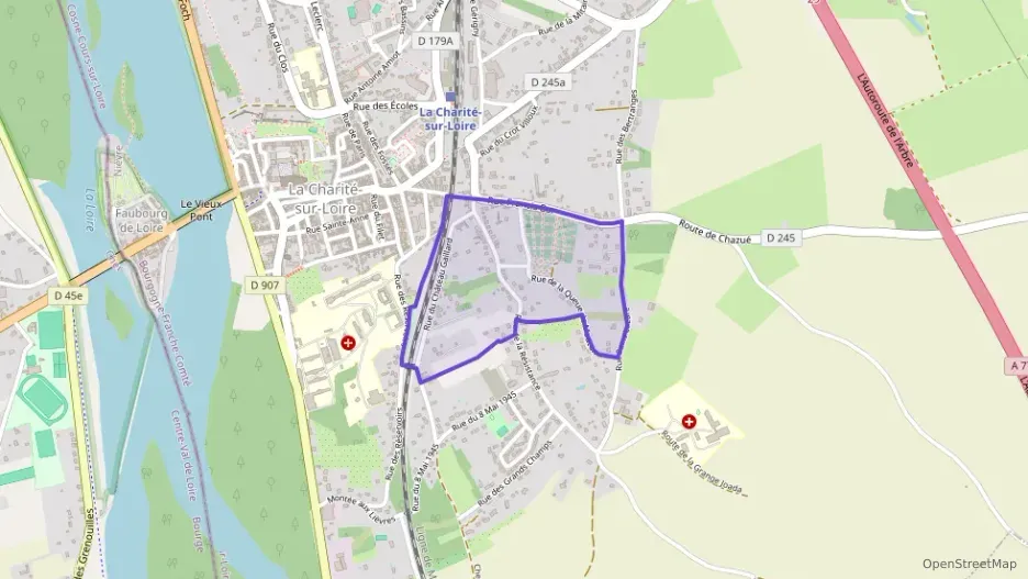 Maison 130 m² quatre pièces à vendre à La Charité-sur-Loire Maison 130 m² quatre pièces à vendre à La Charité-sur-Loire